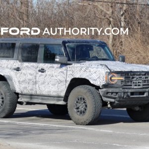 2022-Ford-Bronco-Raptor-with-Front-License-Plate-Bracket-January-2022-001-1024x683.jpeg