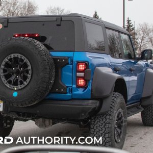 2022-Ford-Bronco-Raptor-Velocity-Blue-Metallic-Real-World-Photos-Exterior-008.jpg