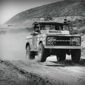 rod_hall_1969_ford_bronco-2.jpg