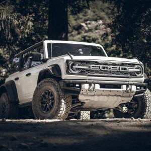 bronco-raptor-oct22.jpg