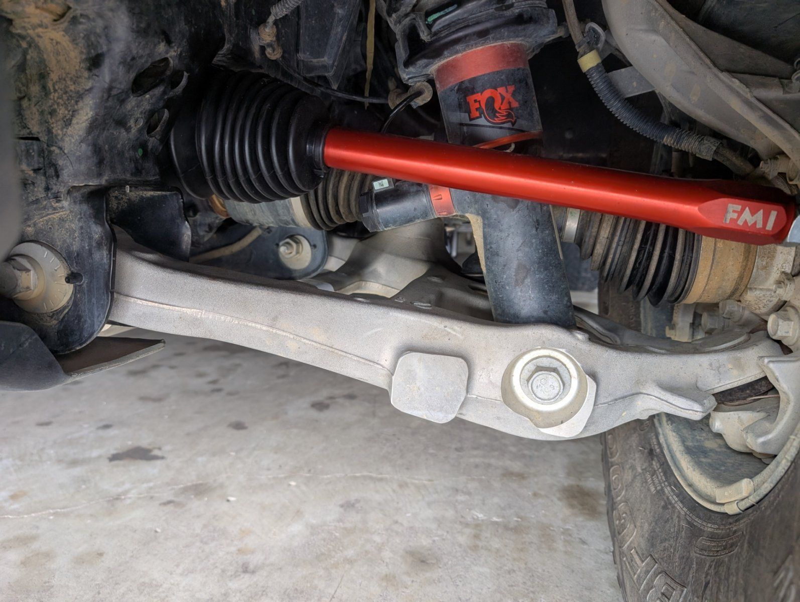 Bronco Raptor Billet Tie Rod (2).jpg